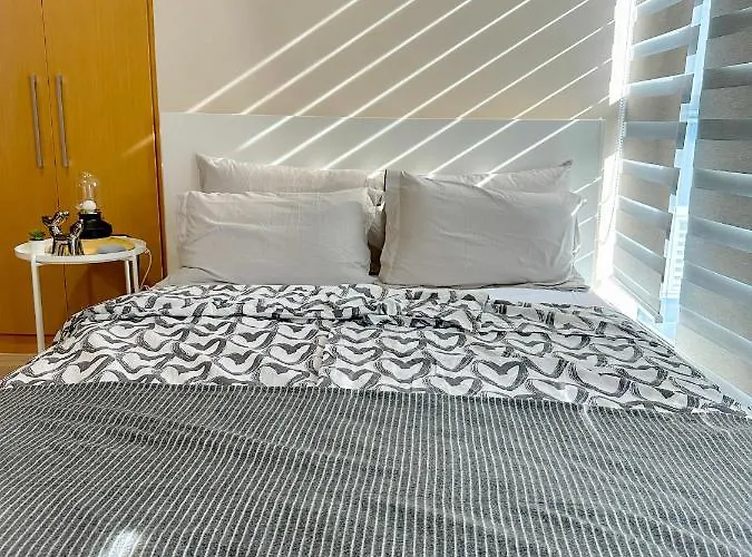 1br Bgc Uptown Modern Netflix 200mb Wifi Apartamento Manila