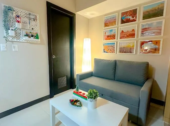 1br Bgc Uptown Modern Netflix 200mb Wifi Apartamento